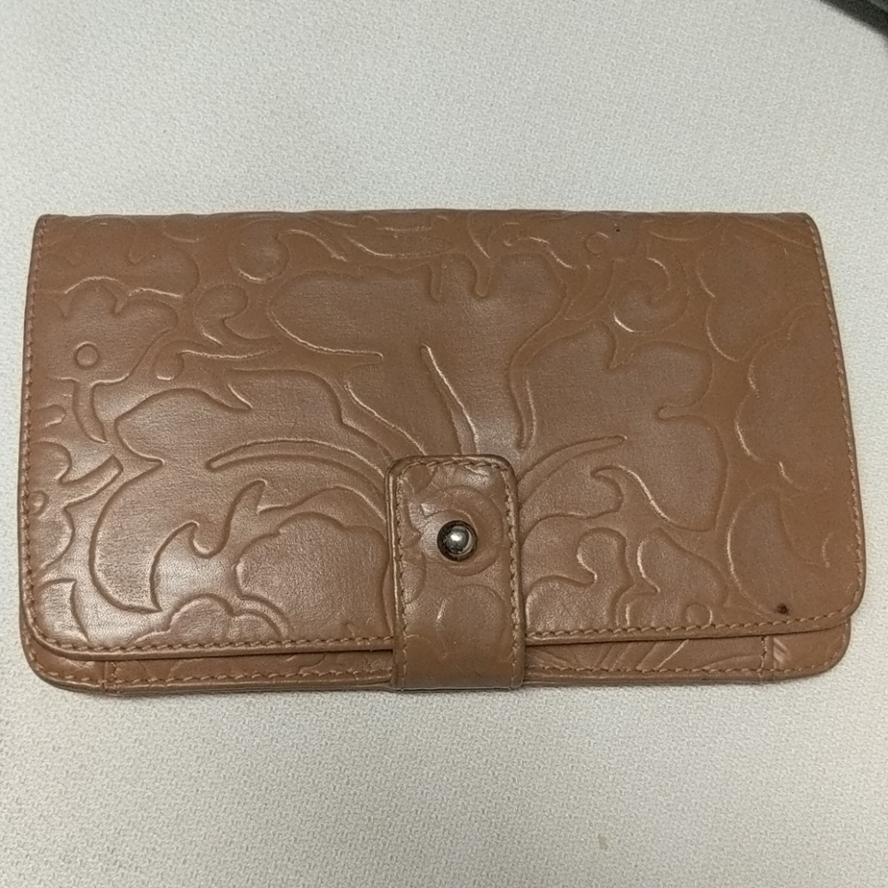 Uterque wallet
